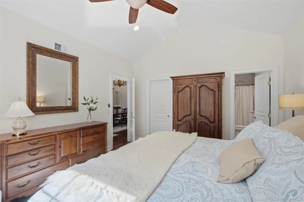 2 Emilys Way East Setauket, NY 11733