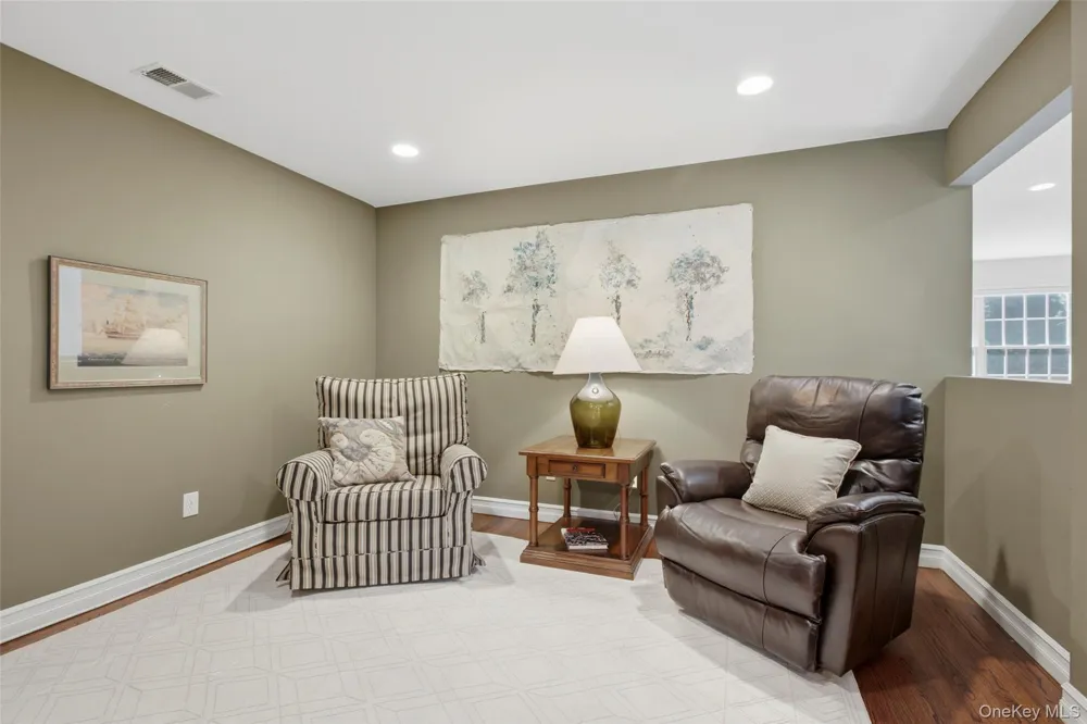 2 Emilys Way East Setauket, NY 11733