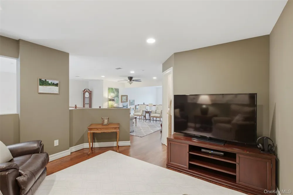 2 Emilys Way East Setauket, NY 11733
