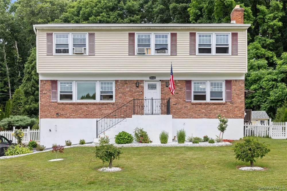 3123 Douglas Drive Yorktown Heights, NY 10598