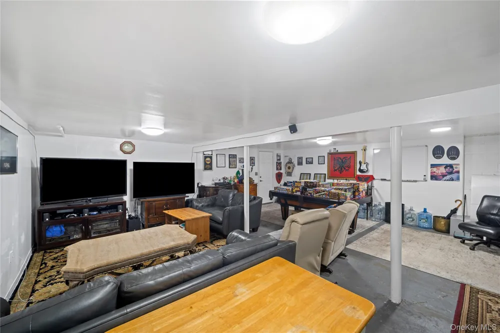 3123 Douglas Drive Yorktown Heights, NY 10598