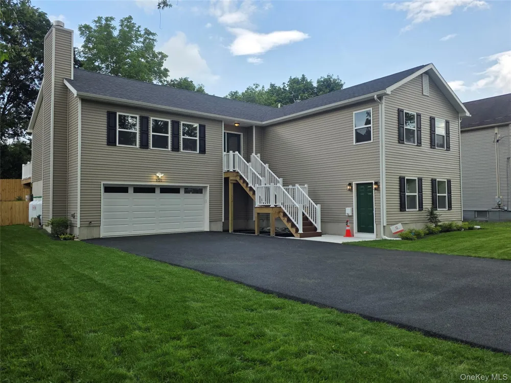 620 Homestead Avenue Maybrook, NY 12543
