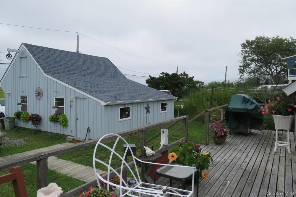 7 Captree Babylon, NY 11702