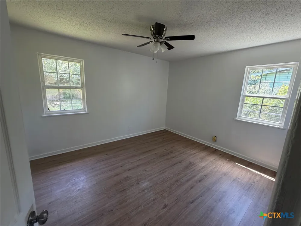 3602 Cypress Street Victoria, TX 77901