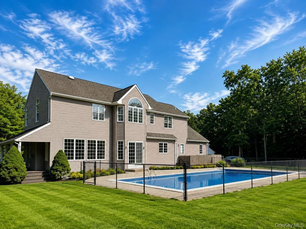61 Shore Road #B Mount Sinai, NY 11766