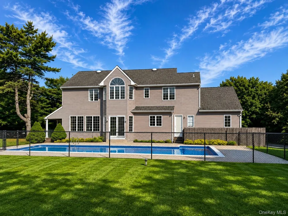 61 Shore Road #B Mount Sinai, NY 11766