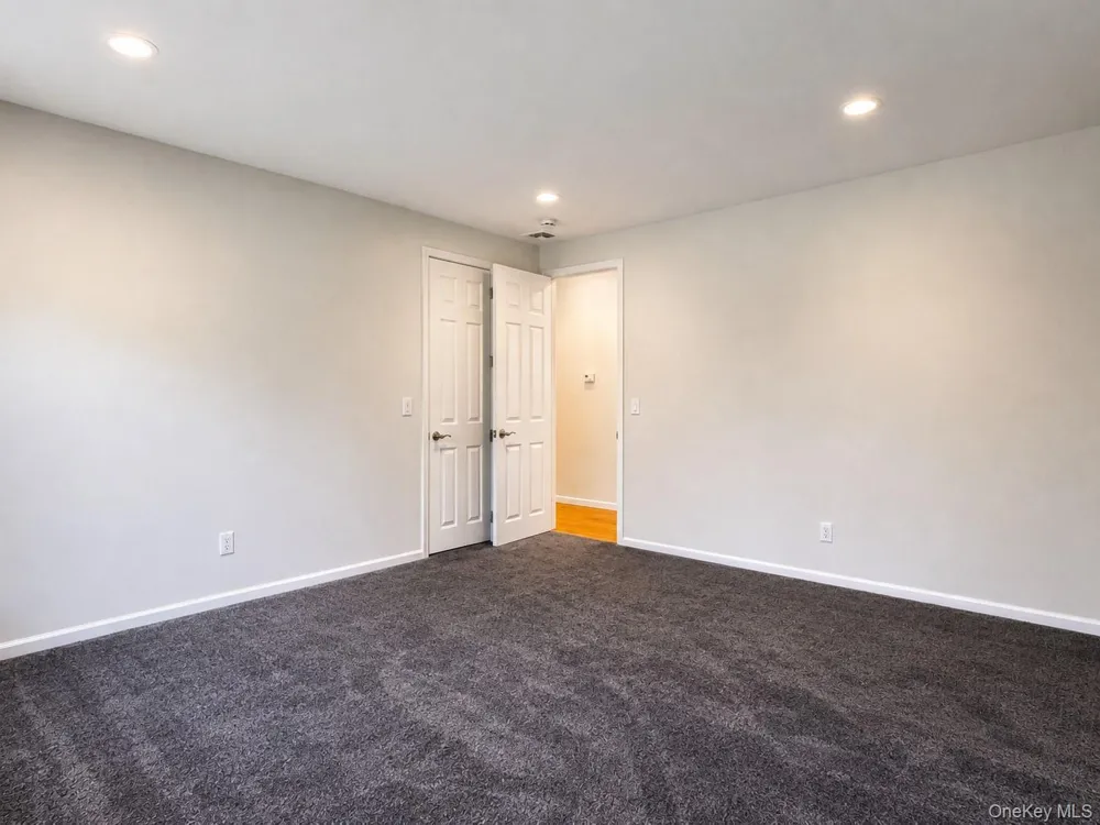 61 Shore Road #B Mount Sinai, NY 11766