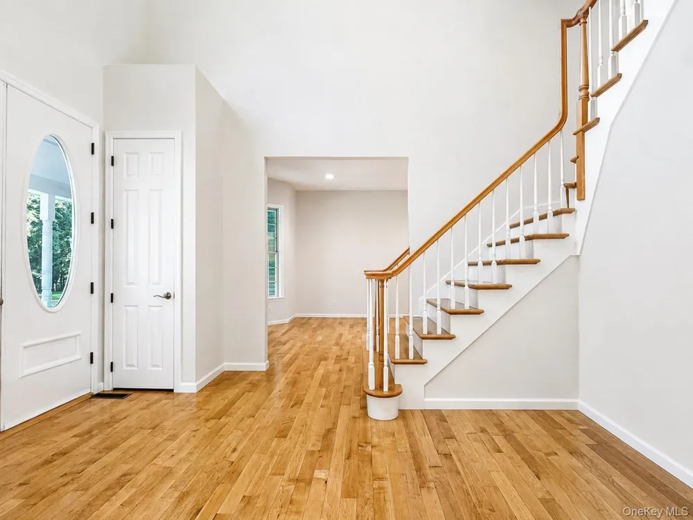 61 Shore Road #B Mount Sinai, NY 11766