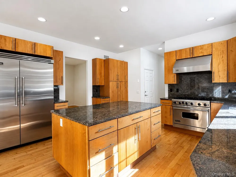 61 Shore Road #B Mount Sinai, NY 11766