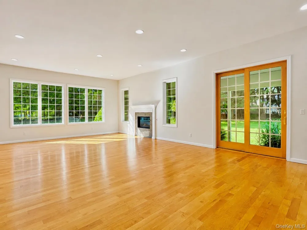 61 Shore Road #B Mount Sinai, NY 11766
