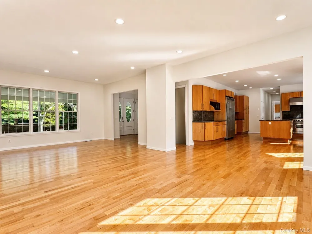 61 Shore Road #B Mount Sinai, NY 11766