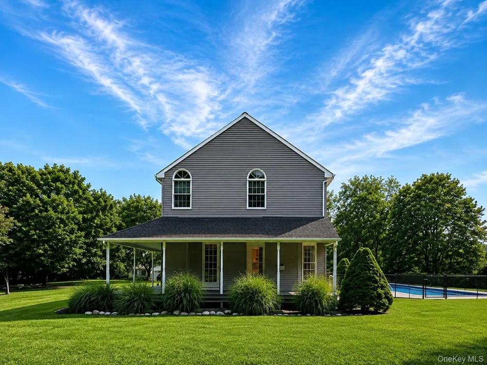 61 Shore Road #B Mount Sinai, NY 11766