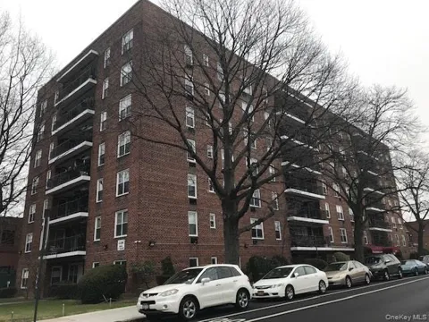 34-43 60 STREET #4J