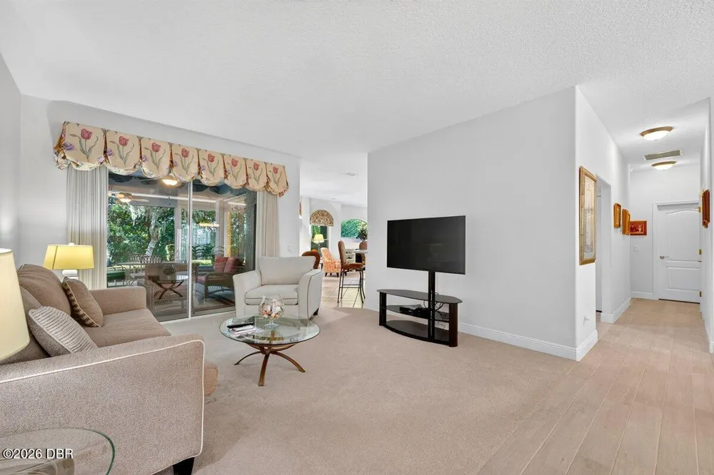 4 Lakeview Lane Palm Coast, FL 32137