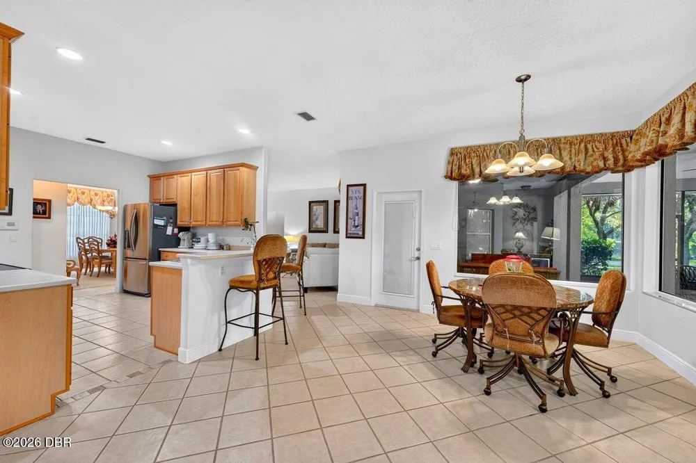 4 Lakeview Lane Palm Coast, FL 32137