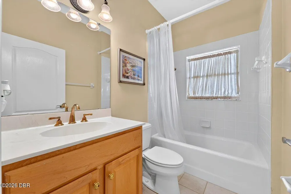 4 Lakeview Lane Palm Coast, FL 32137