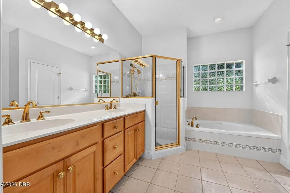 4 Lakeview Lane Palm Coast, FL 32137