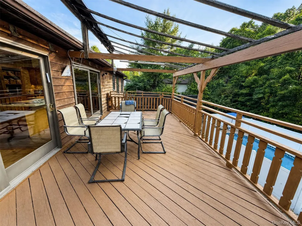 15 Arlington Drive Blooming Grove, NY 10950