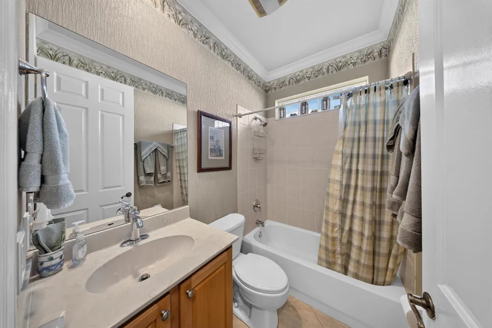 5100 E 1st Square SW Vero Beach, FL 32968
