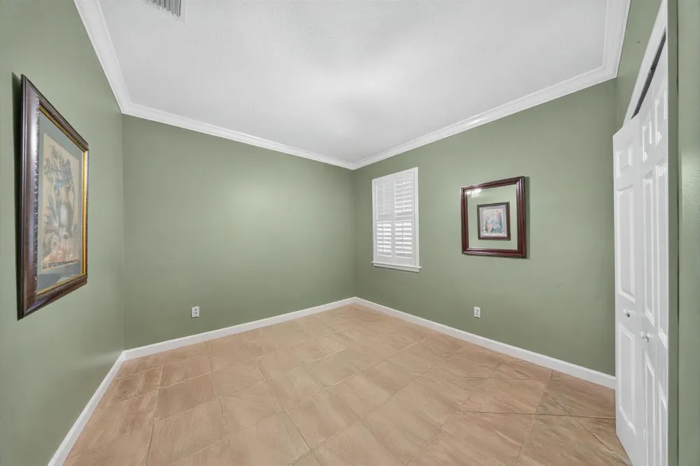5100 E 1st Square SW Vero Beach, FL 32968