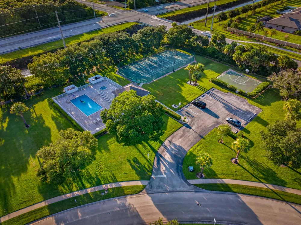 5100 E 1st Square SW Vero Beach, FL 32968