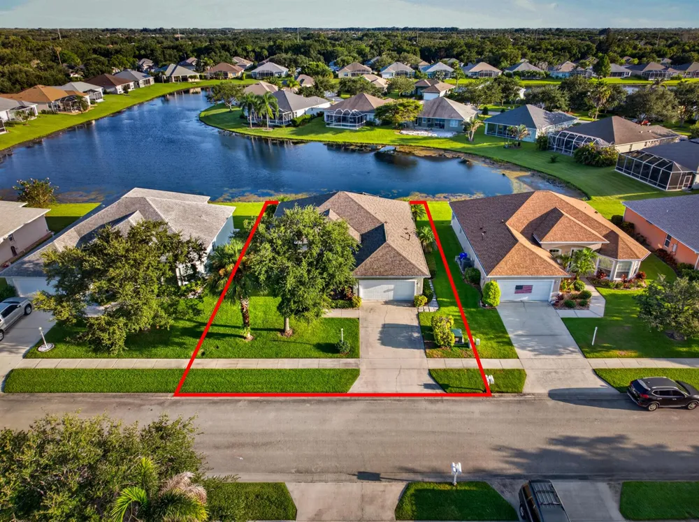 5100 E 1st Square SW Vero Beach, FL 32968