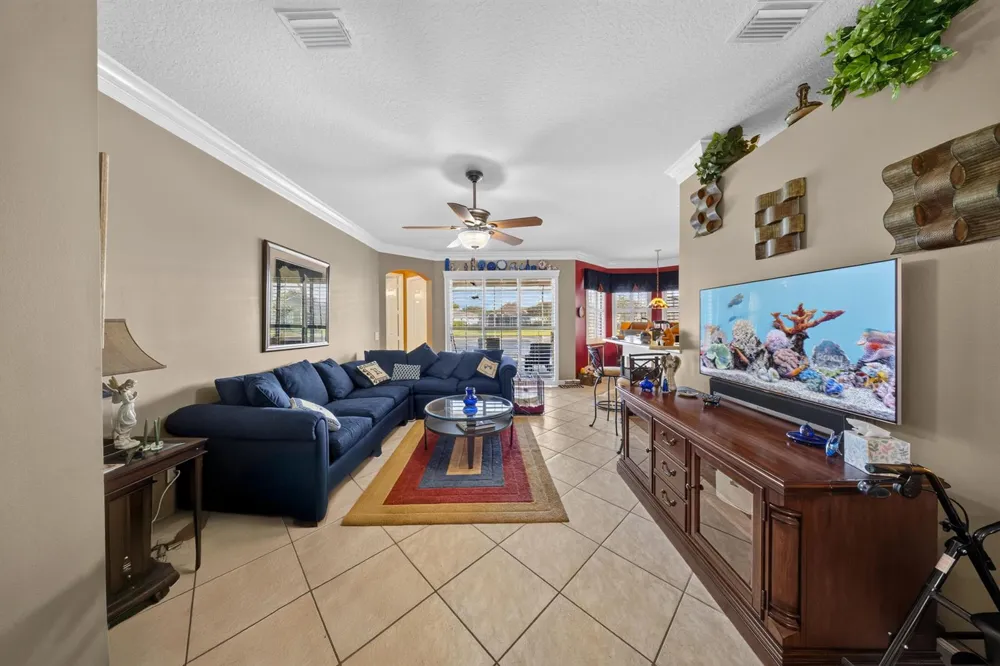 5100 E 1st Square SW Vero Beach, FL 32968