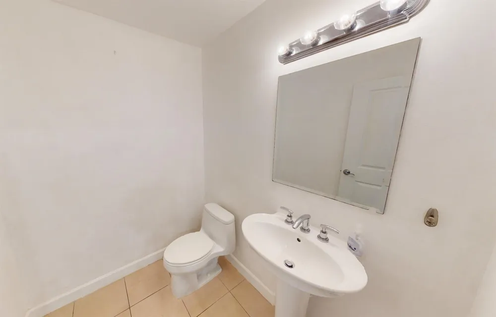 1945 S Ocean Drive #603 Hallandale Beach, FL 33009