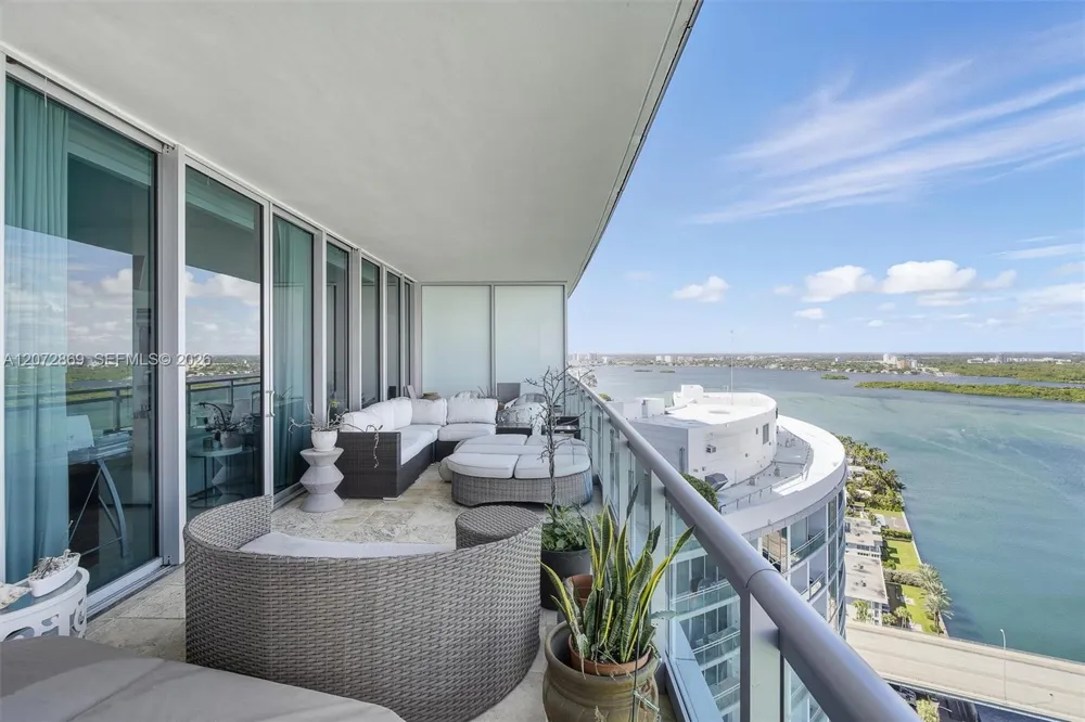 10295 Collins Ave #2207 Bal Harbour, FL 33154