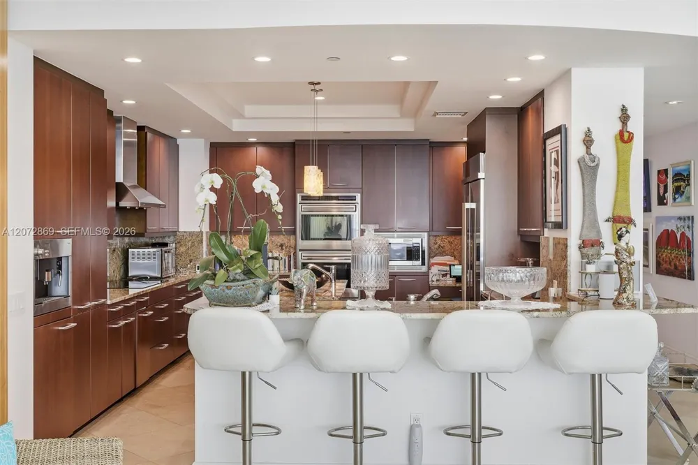 10295 Collins Ave #2207 Bal Harbour, FL 33154