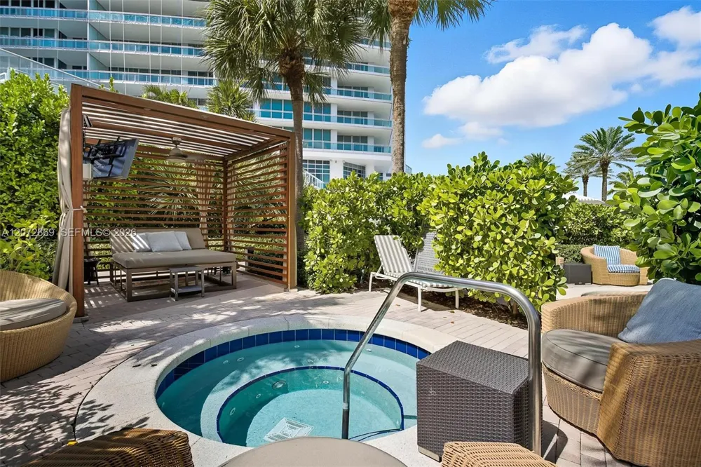 10295 Collins Ave #2207 Bal Harbour, FL 33154