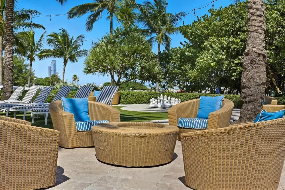 10295 Collins Ave #2207 Bal Harbour, FL 33154