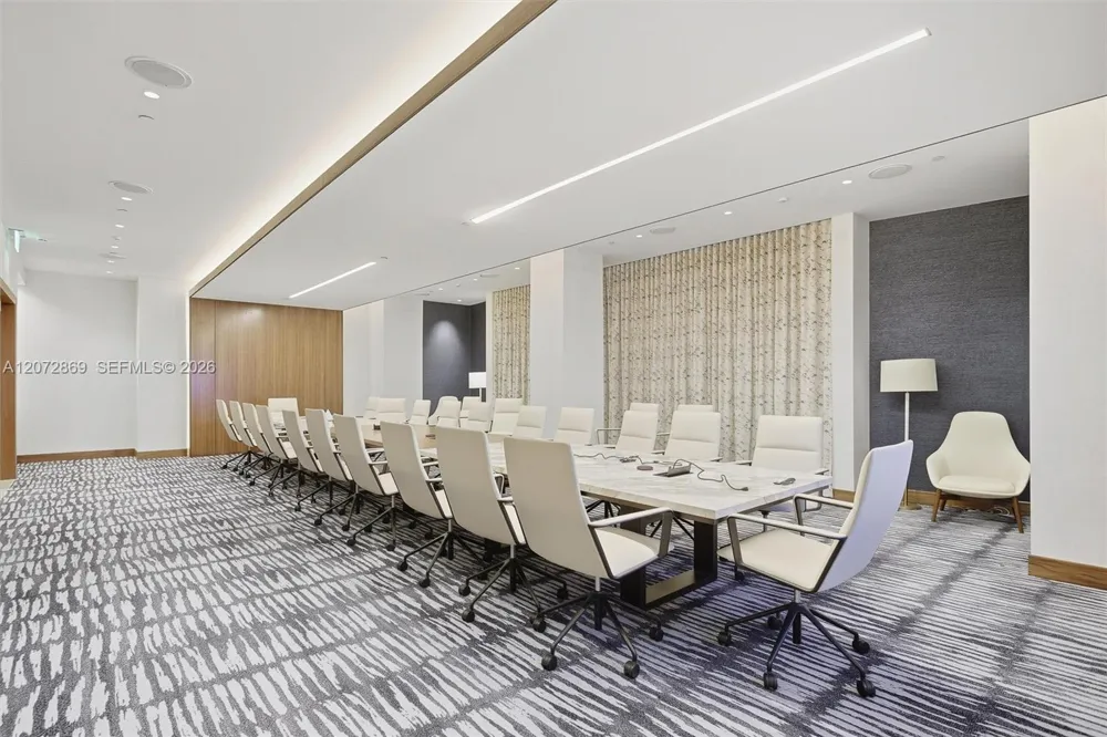 10295 Collins Ave #2207 Bal Harbour, FL 33154