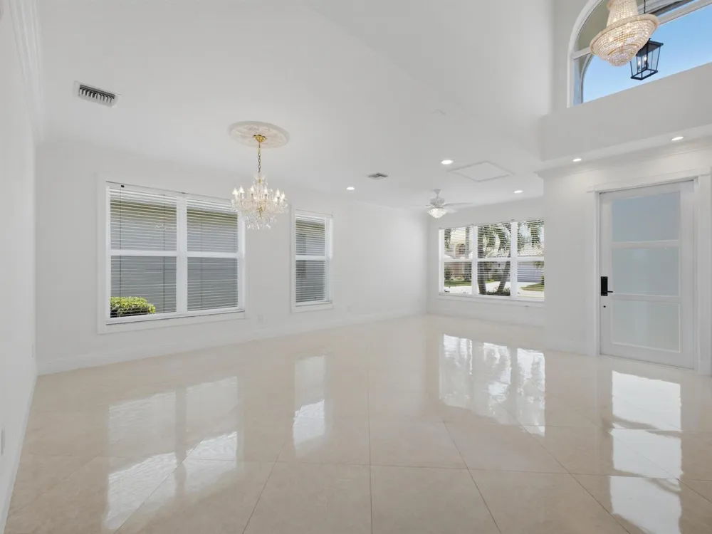 7723 Monarch Court Delray Beach, FL 33446