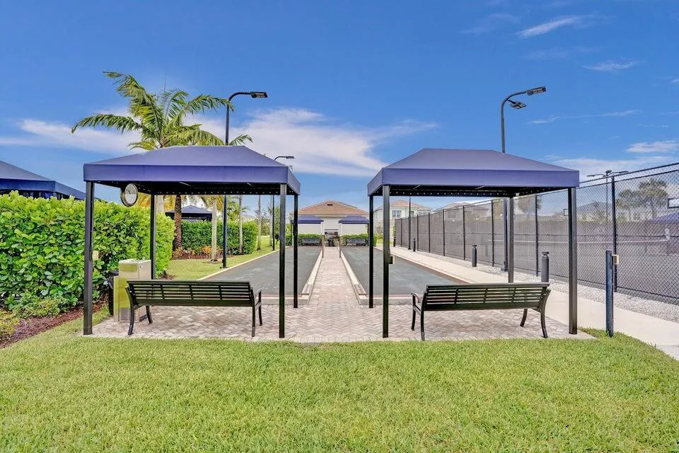 7723 Monarch Court Delray Beach, FL 33446