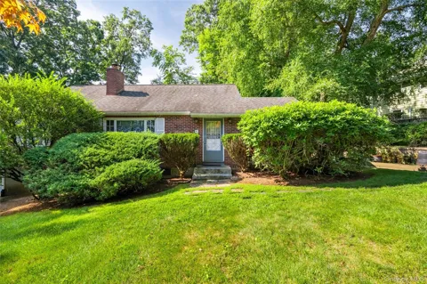 31 Briarwood Drive