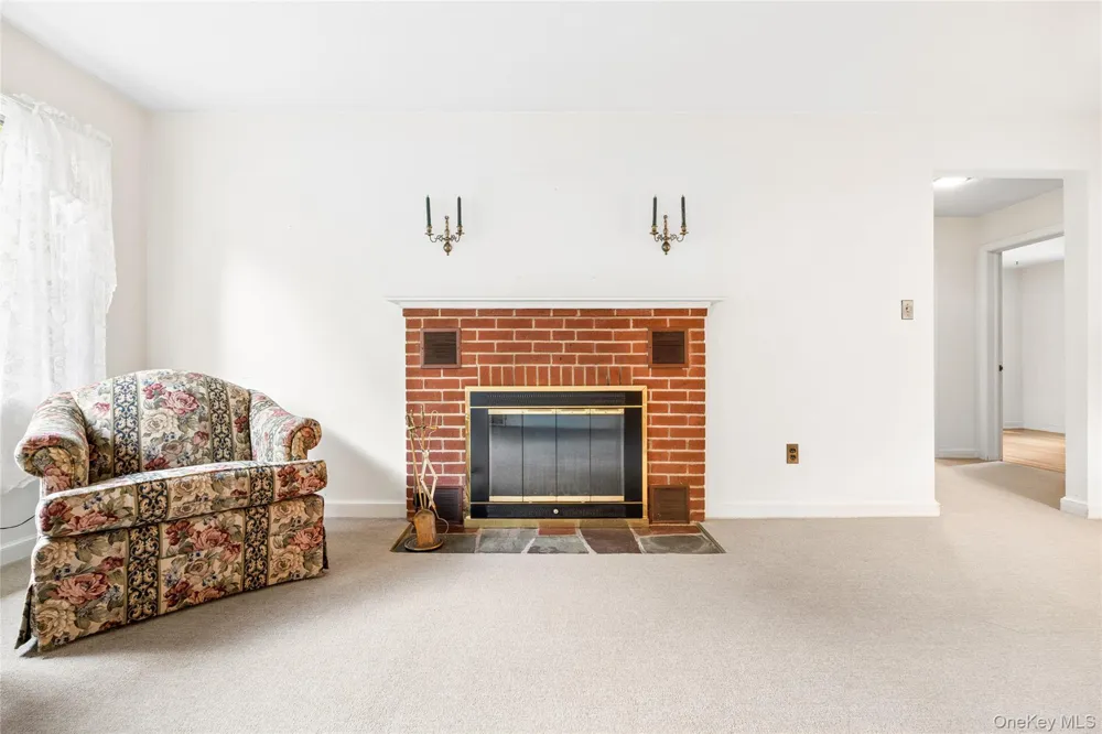 31 Briarwood Drive New City, NY 10956