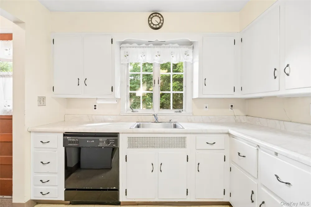31 Briarwood Drive New City, NY 10956