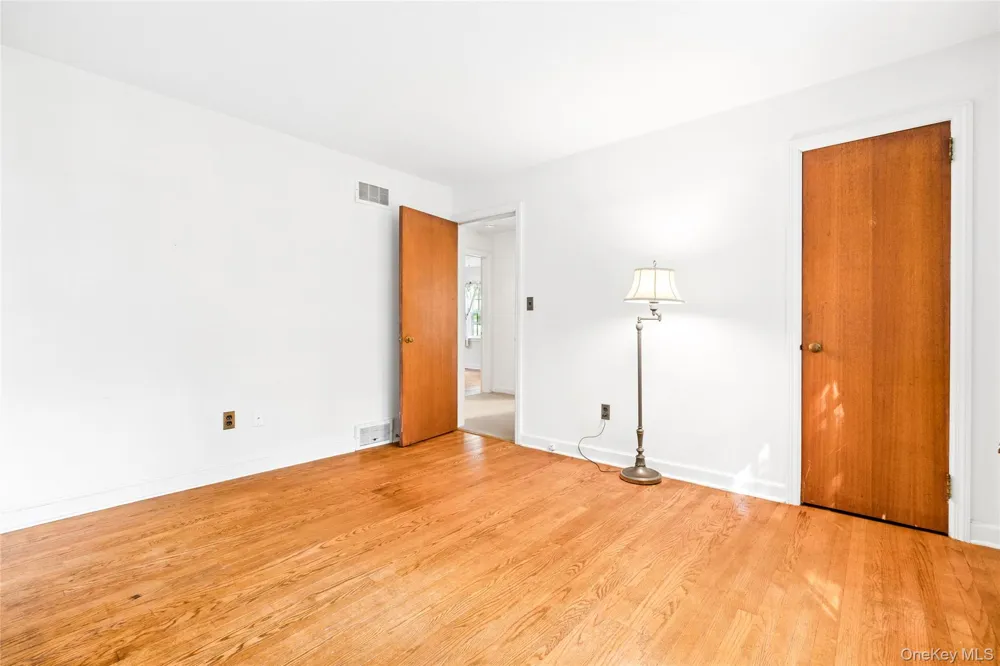 31 Briarwood Drive New City, NY 10956