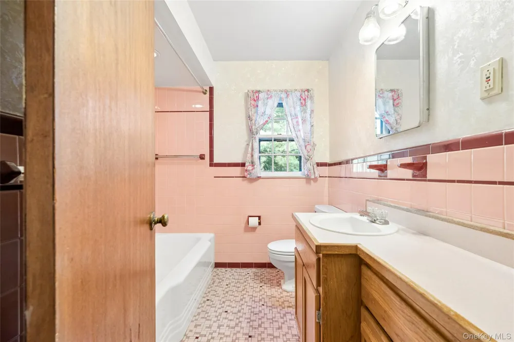 31 Briarwood Drive New City, NY 10956