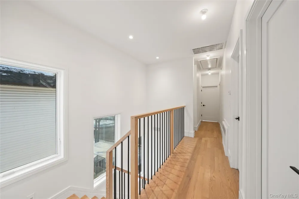 8 Memorial Park Drive Spring Valley, NY 10977