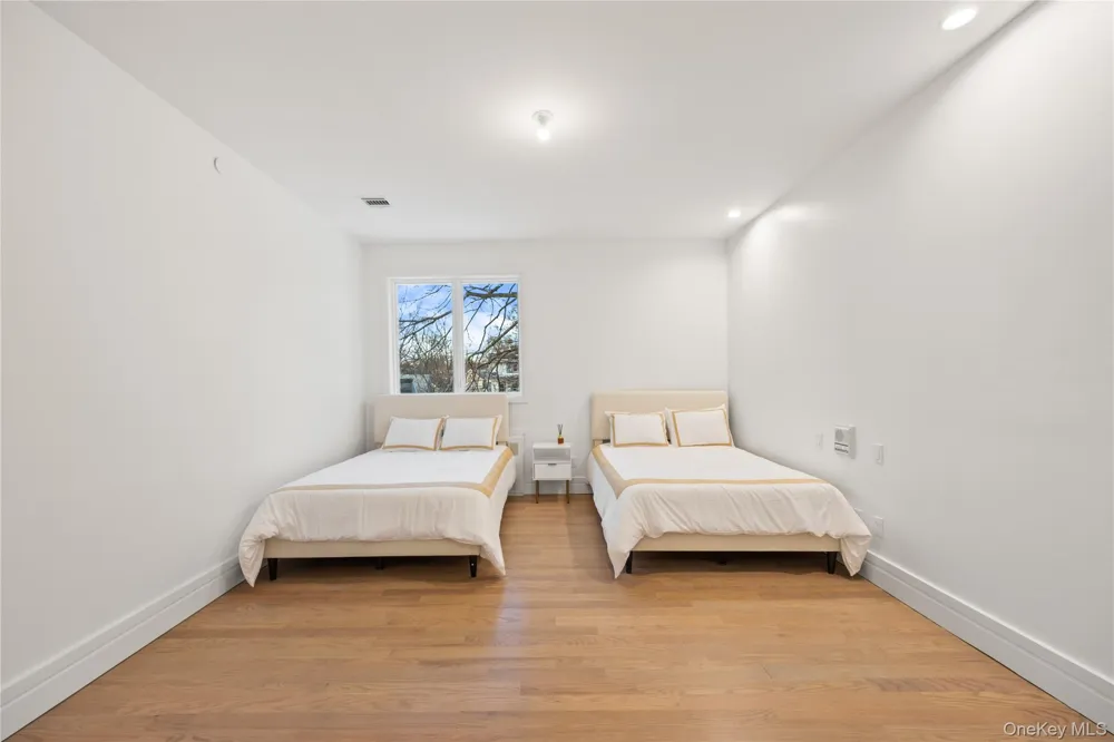 8 Memorial Park Drive Spring Valley, NY 10977