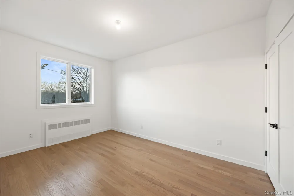 8 Memorial Park Drive Spring Valley, NY 10977