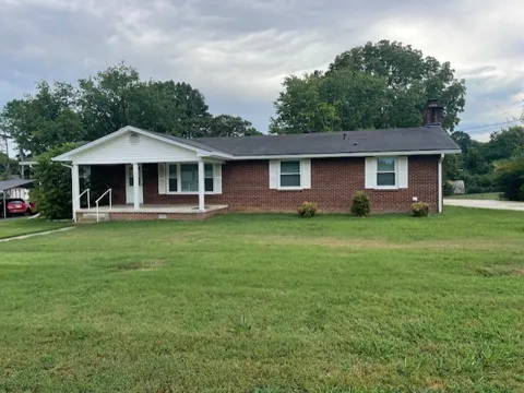 1306 Raby Ave