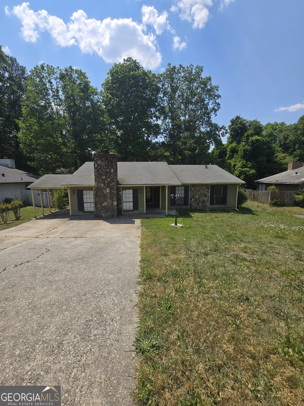 8119 Taylor RD Riverdale, GA 30274
