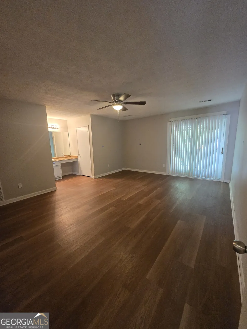 8119 Taylor RD Riverdale, GA 30274