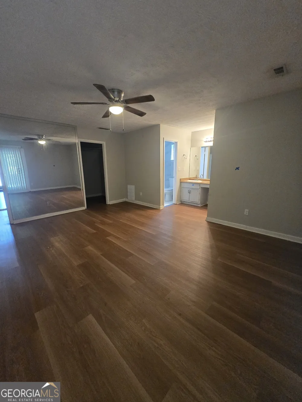 8119 Taylor RD Riverdale, GA 30274
