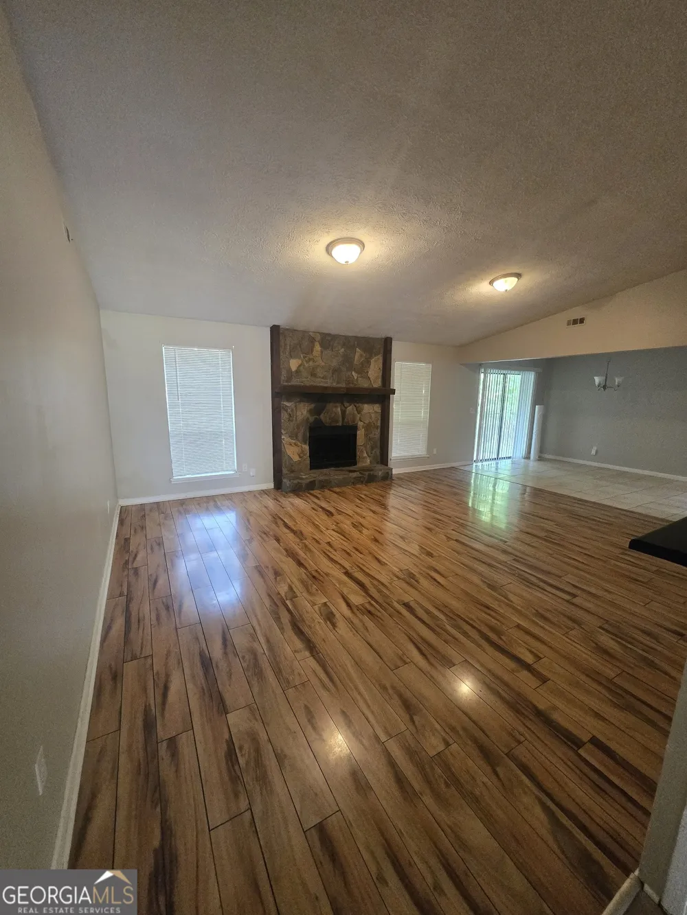 8119 Taylor RD Riverdale, GA 30274
