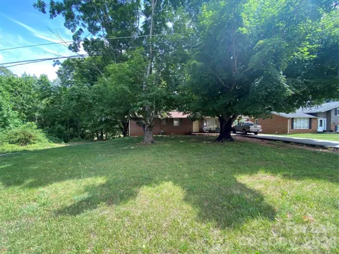 2071 Colonial Lane