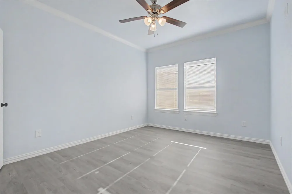 706 Ashville Street Navasota, TX 77868
